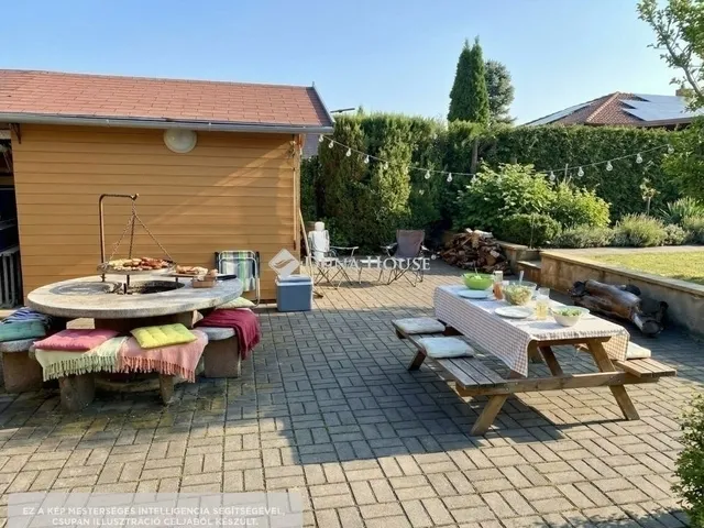 Eladó ház Kozármisleny 183 nm