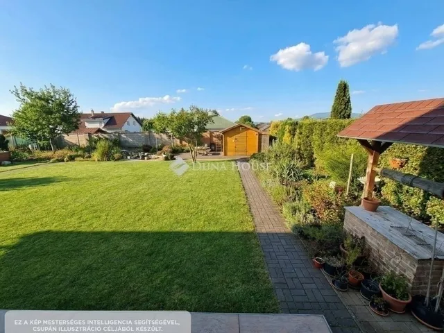 Eladó ház Kozármisleny 183 nm