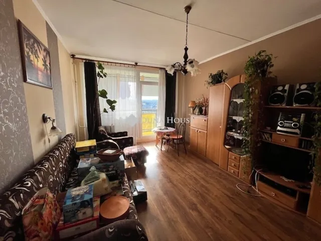 Eladó lakás Pécs, Kertváros 63 nm