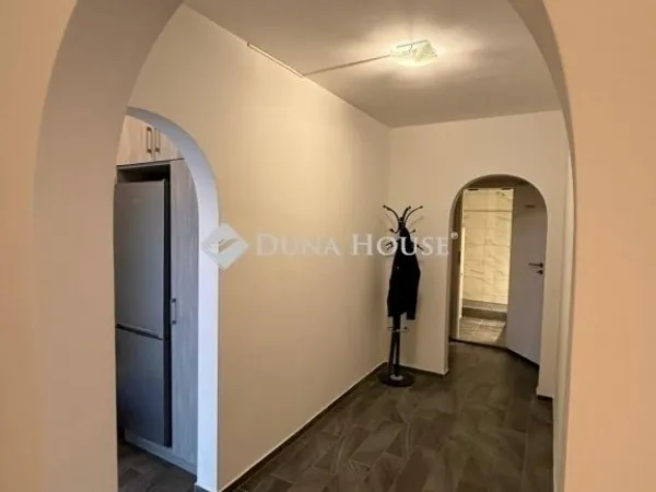 Eladó lakás Pécs, Kertváros 67 nm