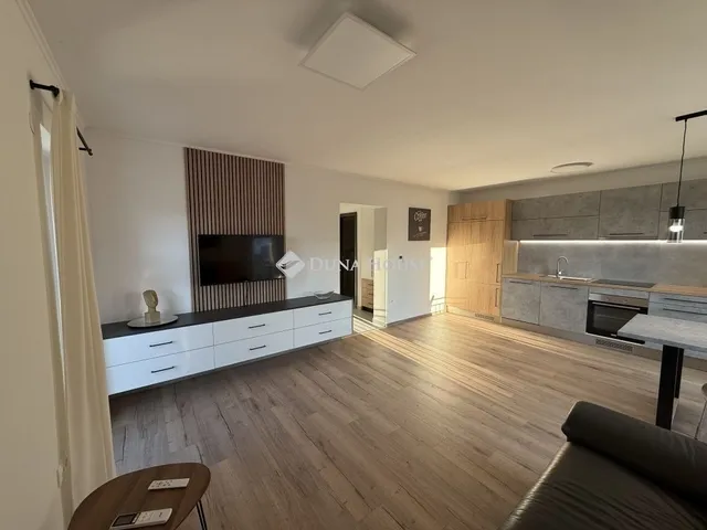 Eladó lakás Kozármisleny 44 nm