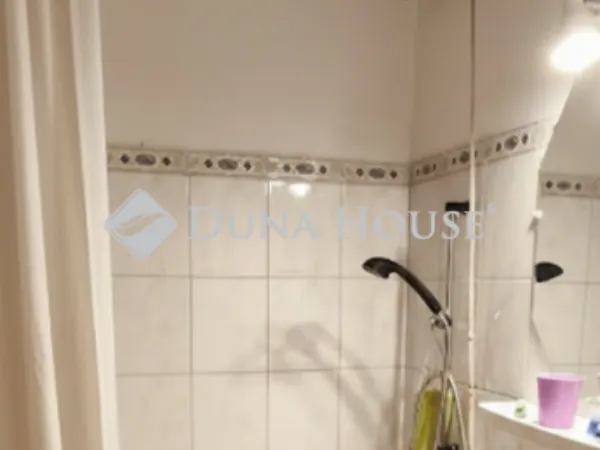 Eladó lakás Pécs, Kertváros 52 nm