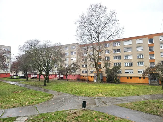 Eladó lakás Pécs, Kertváros 63 nm