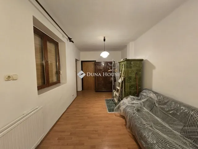 Eladó ház Pécs, Rigóder 104 nm