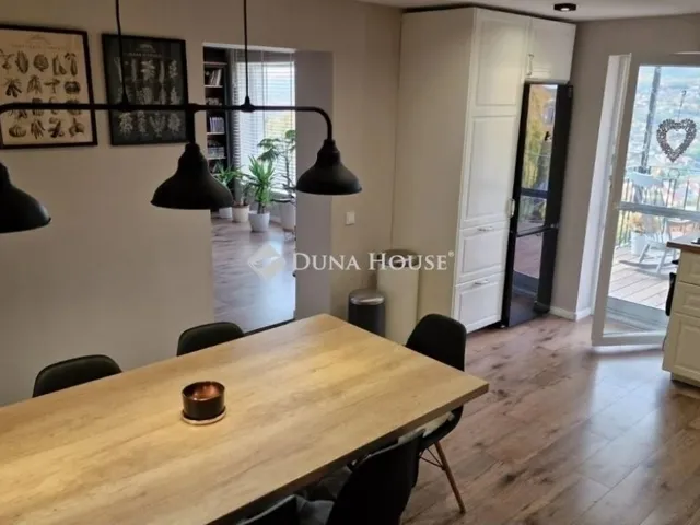 Eladó ház Pécs, Makár 100 nm