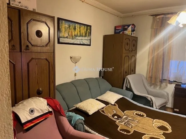 Eladó lakás Pécs 28 nm