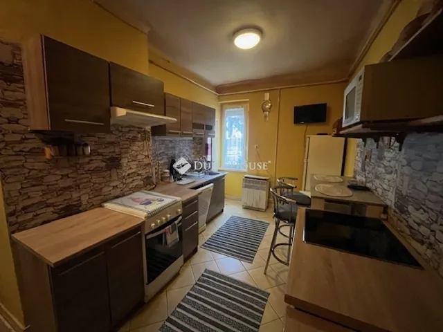 Eladó lakás Pécs, Meszes 53 nm