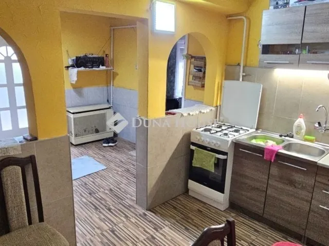 Eladó ház Geresdlak 90 nm