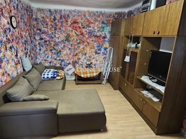 Eladó ház Geresdlak 90 nm