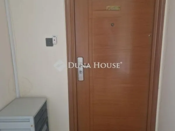 Eladó lakás Pécs, Egyetemváros 70 nm