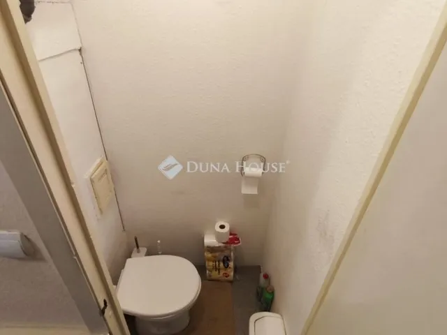 Eladó lakás Pécs, Kertváros 50 nm