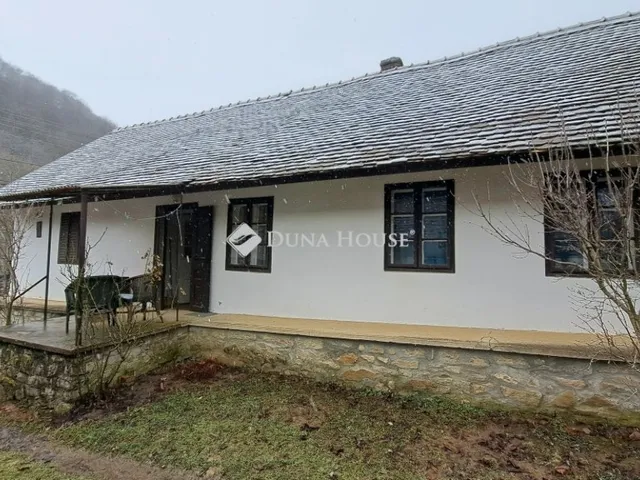Eladó ház Óbánya 75 nm