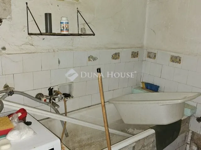 Eladó ház Véménd 70 nm