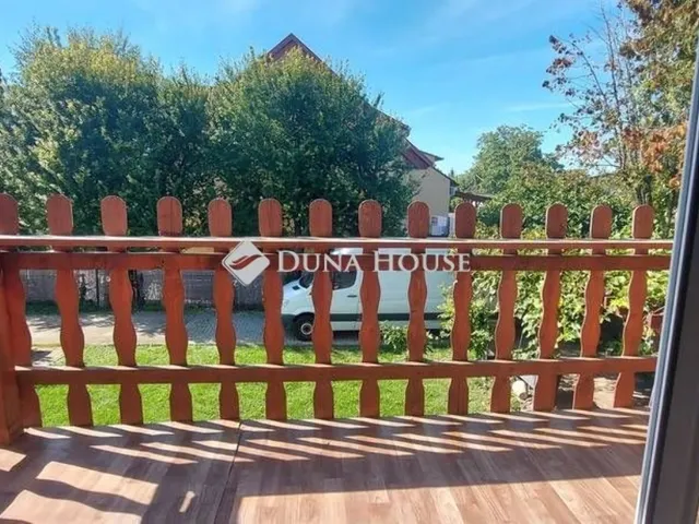 Kiadó lakás Pécs, Kertváros 52 nm