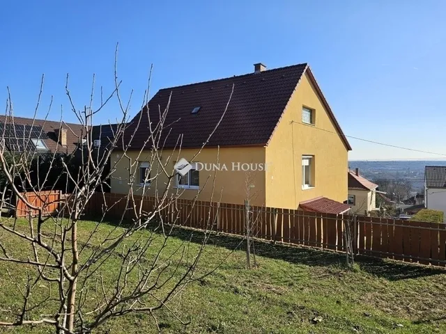 Eladó ház Pécs, Havihegy 215 nm