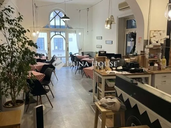 Eladó ház Pécs 200 nm