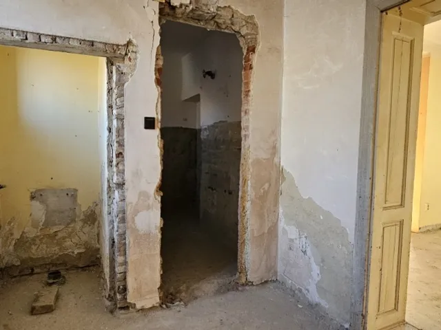 Eladó lakás Pécs, Ledina 119 nm