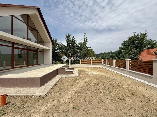 Eladó üdülő és hétvégi ház Orfű 140 nm