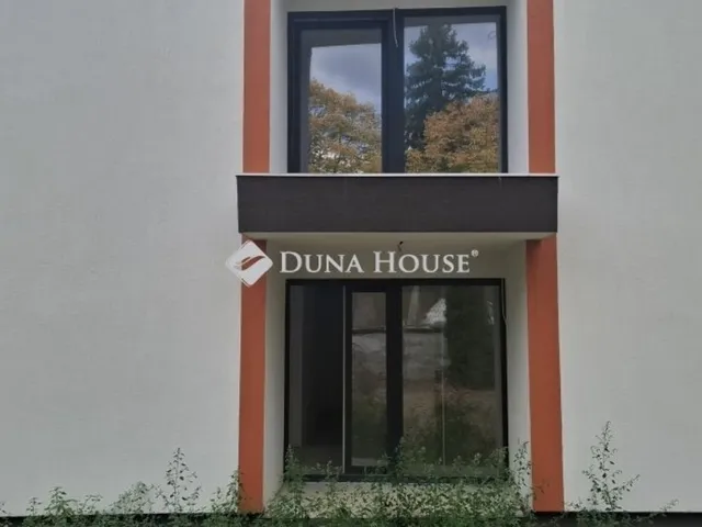 Eladó lakás Pécs, Mecsekoldal 63 nm