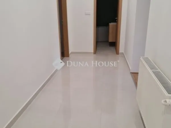 Eladó lakás Pécs, Mecsekoldal 73 nm