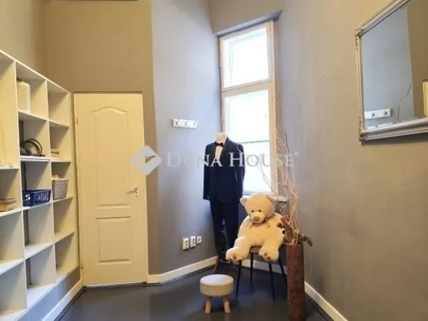 Eladó lakás Pécs, Belváros 120 nm