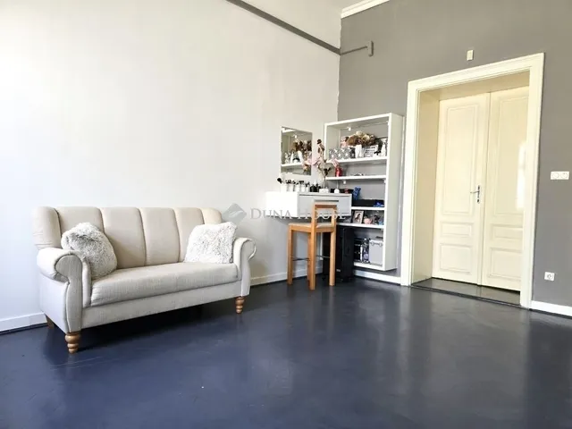 Eladó lakás Pécs, Belváros 120 nm