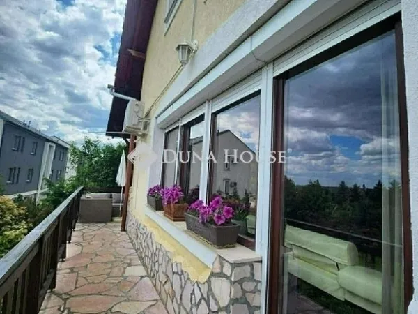 Eladó ház Pécs, Tettye 360 nm