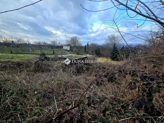 Eladó telek Keszü 1389 nm