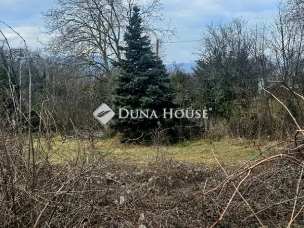 Eladó telek Keszü 1389 nm