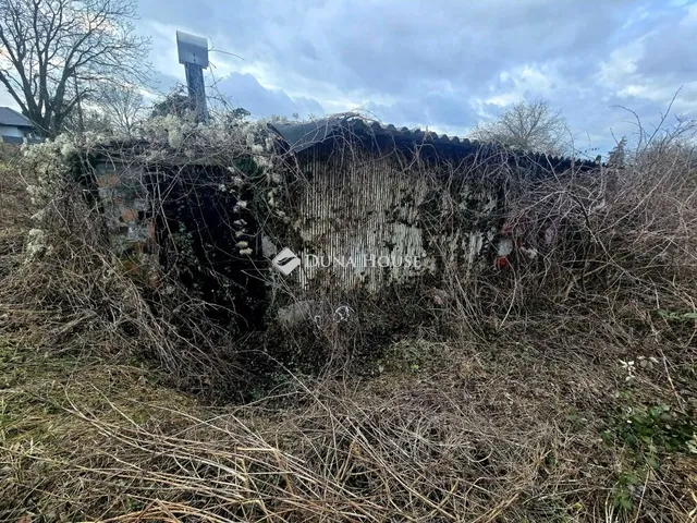 Eladó telek Keszü 1389 nm