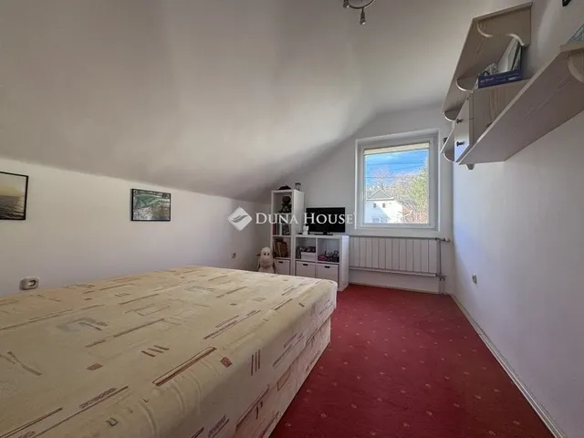Eladó ház Pécs, Mecsekoldal 151 nm