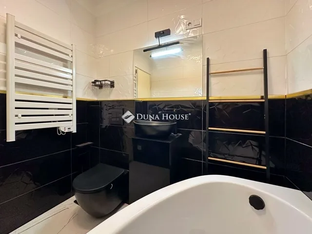 Eladó lakás Pécs 49 nm