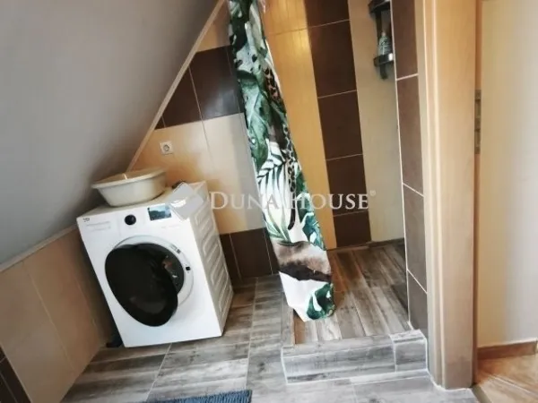 Eladó lakás Pécs, Diós 33 nm