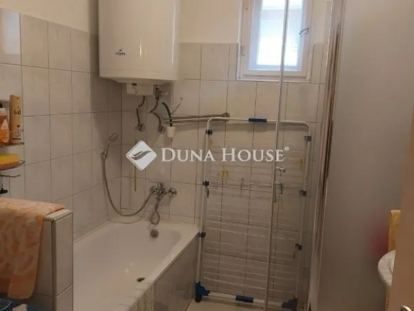 Eladó ház Kozármisleny 180 nm