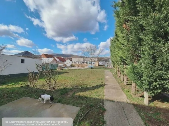 Eladó ház Pécs, Patacs 93 nm