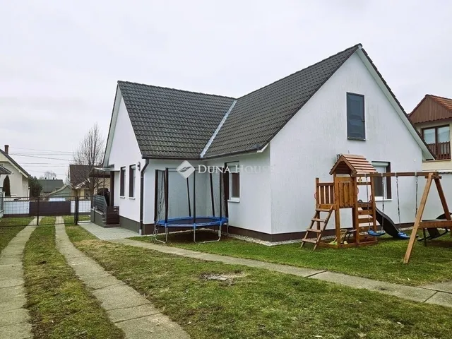 Eladó ház Siklós 108 nm