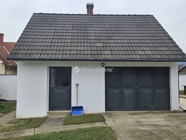 Eladó ház Siklós 108 nm