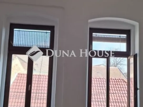 Eladó lakás Pécs, Mecsekoldal 70 nm