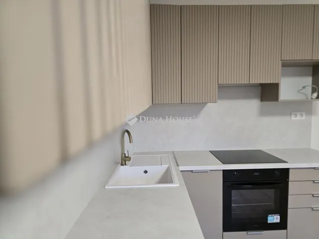 Eladó lakás Pécs, Kertváros 47 nm