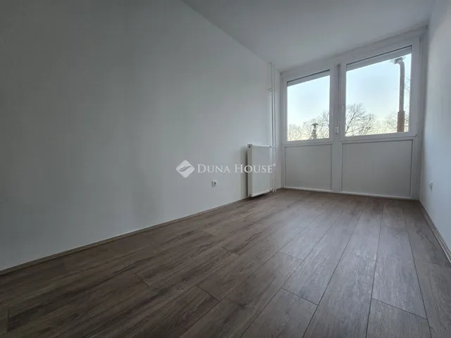 Eladó lakás Pécs, Kertváros 47 nm