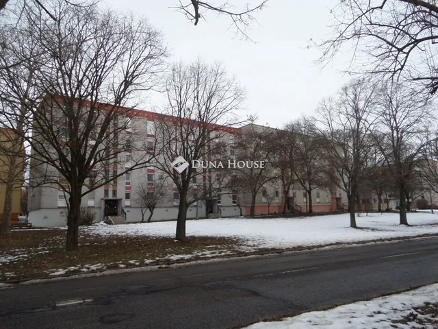 Eladó lakás Pécs, Kertváros 52 nm