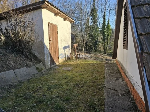 Eladó ház Gyód 20 nm