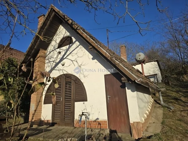 Eladó ház Gyód 20 nm