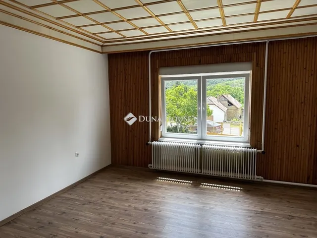 Eladó ház Mecseknádasd 146 nm