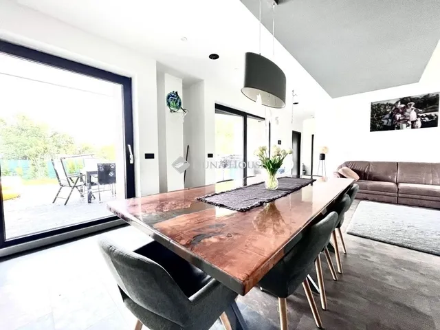 Eladó ház Pécs 160 nm