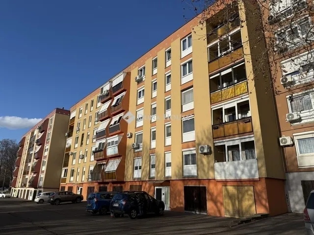 Eladó lakás Pécs, Kertváros 40 nm