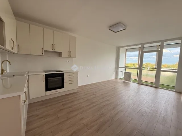 Eladó lakás Pécs, Egyetemváros 52 nm