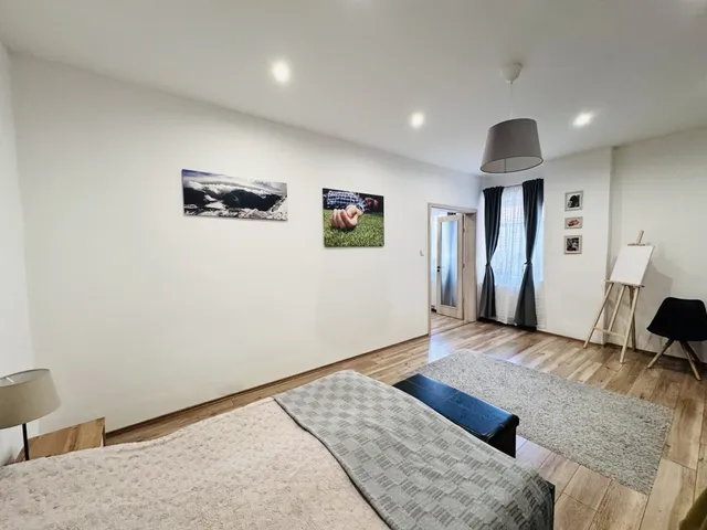 Eladó lakás Pécs, Patacs 100 nm