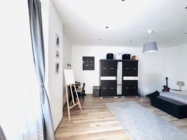 Eladó lakás Pécs, Patacs 100 nm