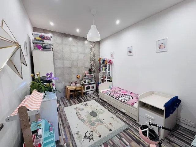 Eladó lakás Pécs, Patacs 100 nm